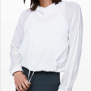 Lululemon Catch a Breeze hoodie